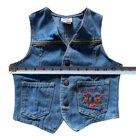 Levi Strauss & Co. Levi's Western Denim Vest Kids Sz 5 - Picture 9 of 10